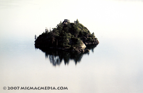 Nugget #107 B Fannette floating Nugget #107 B Fannette floating