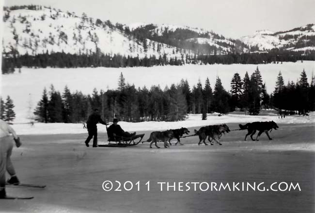 Nugget #198 Dogsled Lake Van Norden 1940s Nugget #198 Dogsled Lake Van Norden 1940s